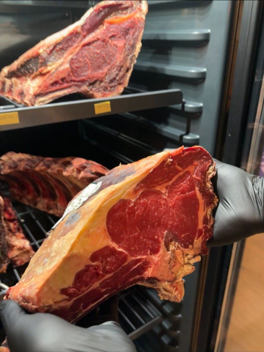 Ribs of beef in the dry-ageing cabinet